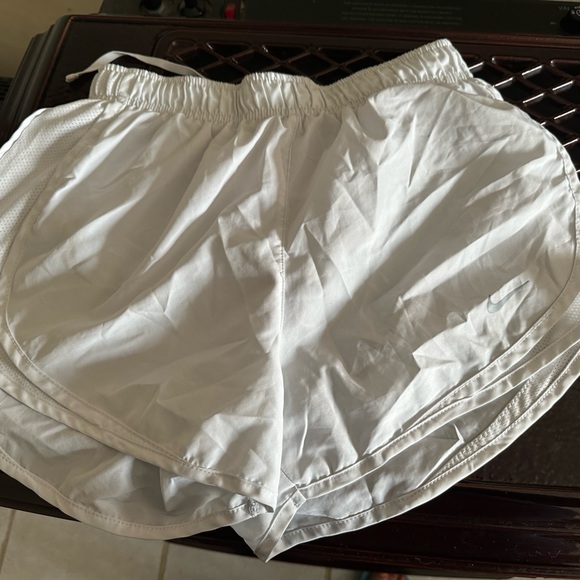 Shorts - Picture 2 of 2